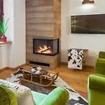 Maison Villarisson Di Charme A Due Passi Dal Monte Bianco 度假居