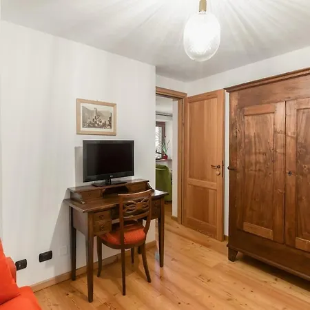 Maison Villarisson Di Charme La Salle A Due Passi Dal Monte Bianco Remondey