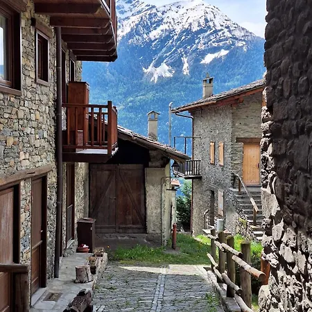 度假居 Maison Villarisson Di Charme La Salle A Due Passi Dal Monte Bianco