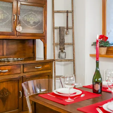 펜션 Maison Villarisson Di Charme A Due Passi Dal Monte Bianco 라살