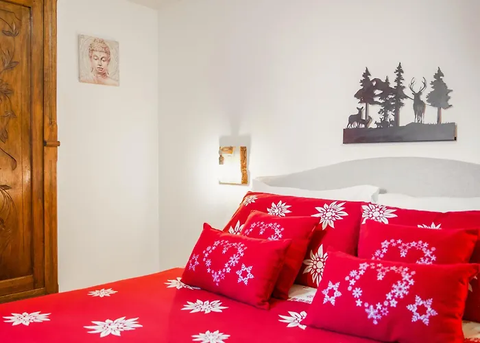 Maison Villarisson Di Charme A Due Passi Dal Monte Bianco La Salle